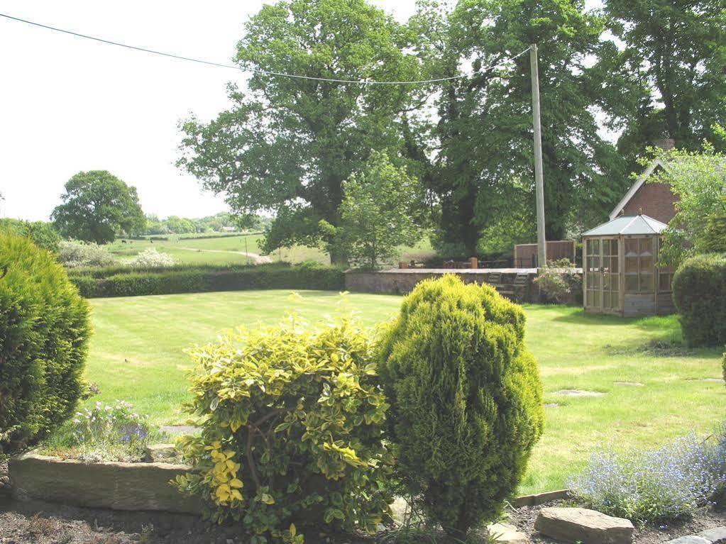 Balterley Green Farm Crewe Bagian luar foto